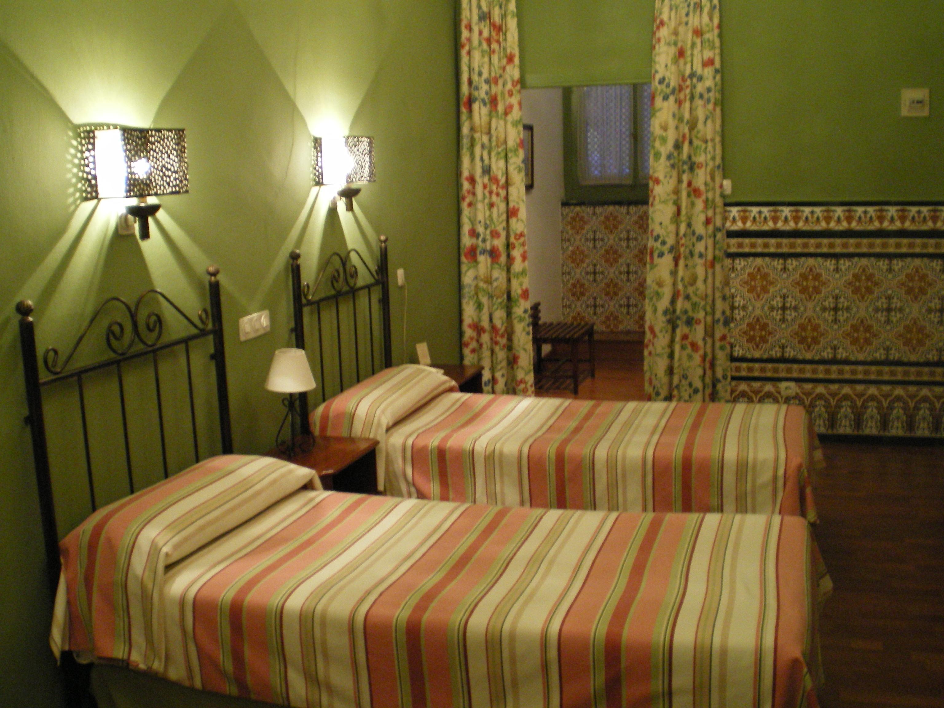 Hotel Abanico Sevilha Quarto foto